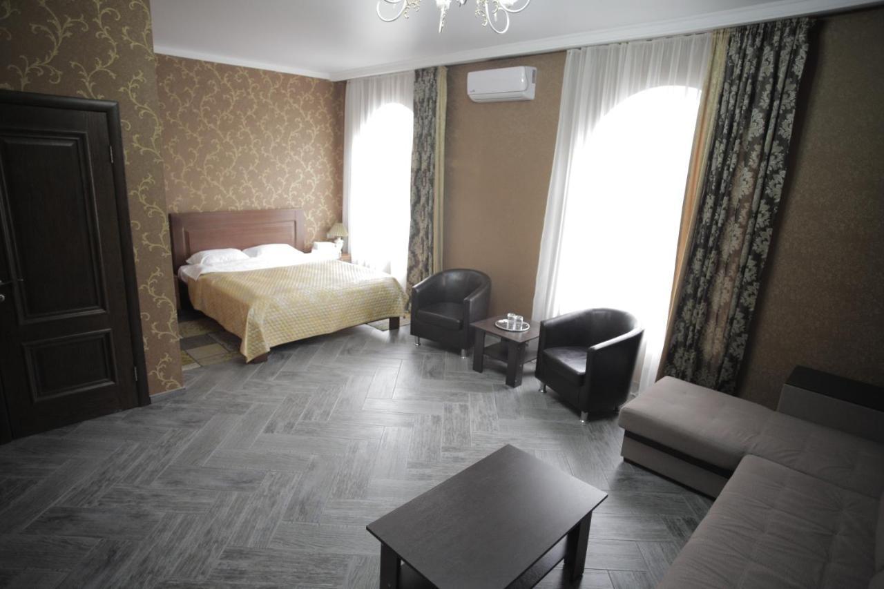 Quiet Gardens Hotel Rostov-on-Don Luaran gambar